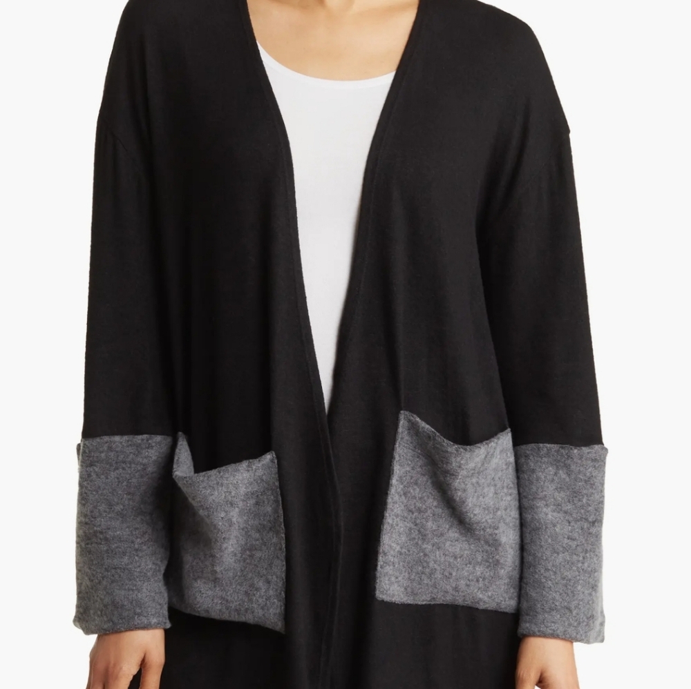 NWOT GO Couture Colorblock Charcoal Cardigan L
